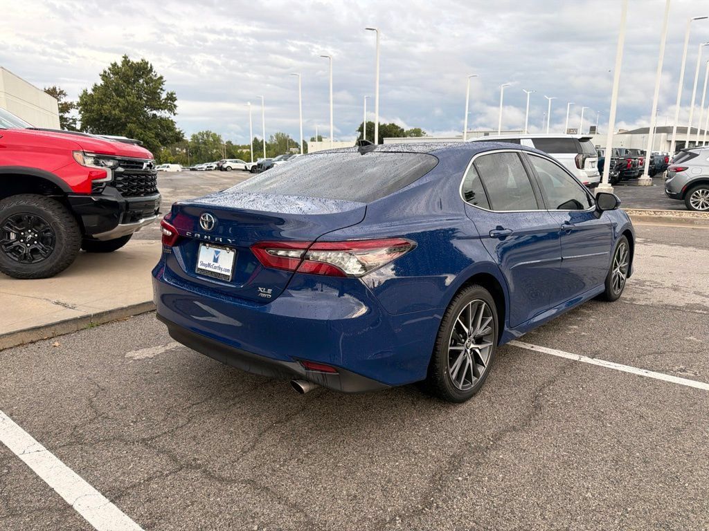 Used 2023 Toyota Camry XLE w/ Navigation Package AWD/4WD image 3