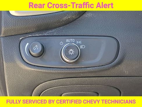 Used 2022 Chevrolet Trax LT w/ Driver Confidence Package AWD/4WD image 30