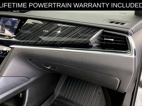 Used 2025 Cadillac XT6 Premium Luxury FWD image 20