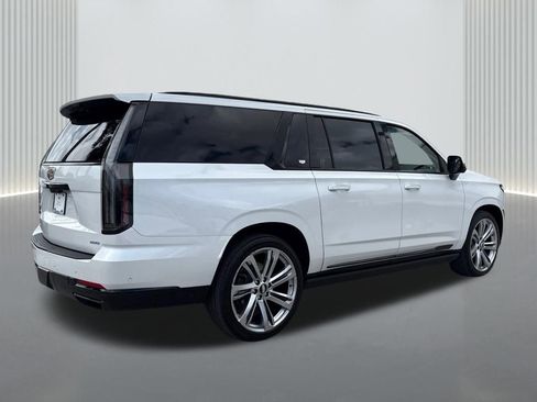 Certified 2025 Cadillac Escalade ESV Sport Platinum AWD/4WD image 5