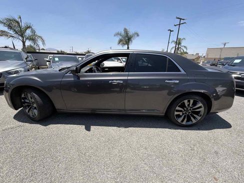 Used 2013 Chrysler 300 C w/ Light Group RWD image 2