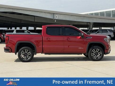 Certified 2025 GMC Sierra 1500 AT4 w/ Technology Package AWD/4WD image 3