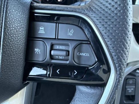 Used 2025 Toyota Sequoia Capstone image 26