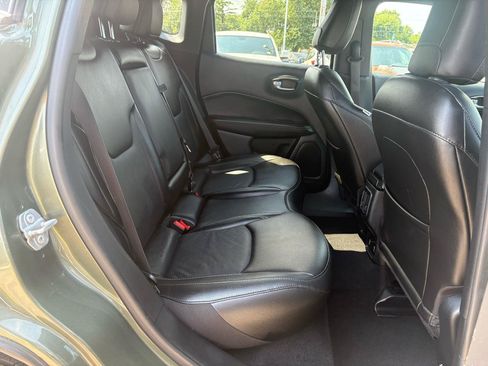 Used 2021 Jeep Compass Latitude AWD/4WD image 23
