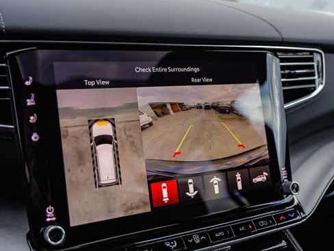 New 2026 Jeep Grand Wagoneer L Limited image 30