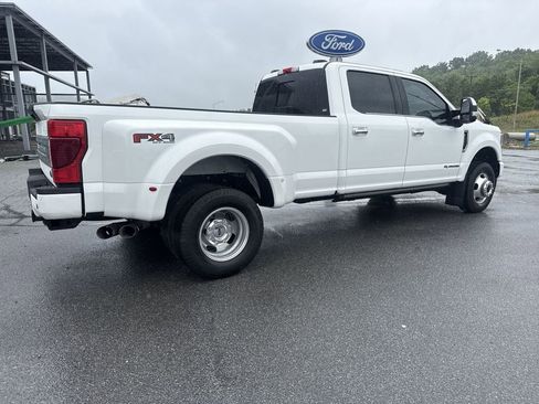 Used 2021 Ford F350 Platinum AWD/4WD image 4