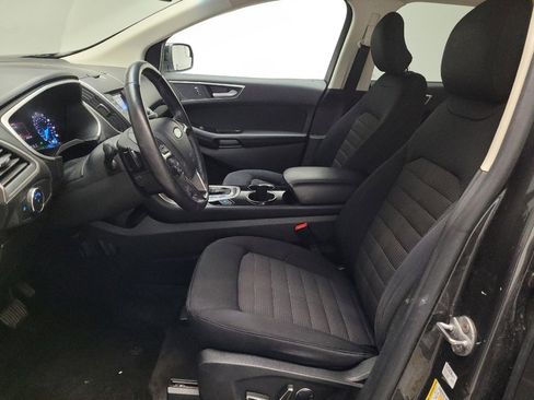 Used 2018 Ford Edge SEL image 17