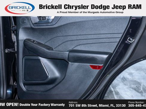 Used 2021 Ford Escape SEL w/ Technology Package FWD image 12