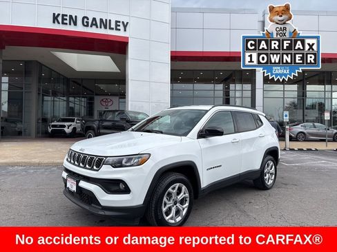 Used 2025 Jeep Compass Latitude AWD/4WD image 1