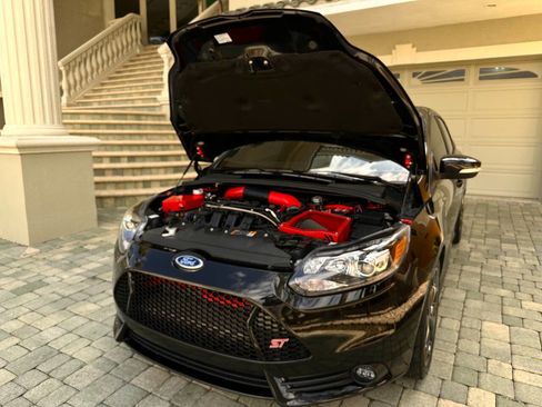 Used 2014 Ford Focus ST w/ Equipment Group 202A FWD image 49