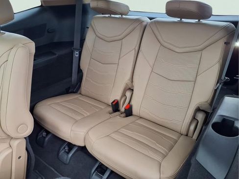 Certified 2021 Cadillac XT6 Premium Luxury w/ Platinum Package image 27