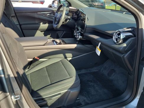 New 2026 Chevrolet Blazer EV LT image 15