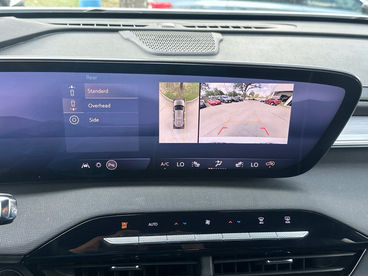 Used 2025 Buick Enclave Preferred FWD image 20