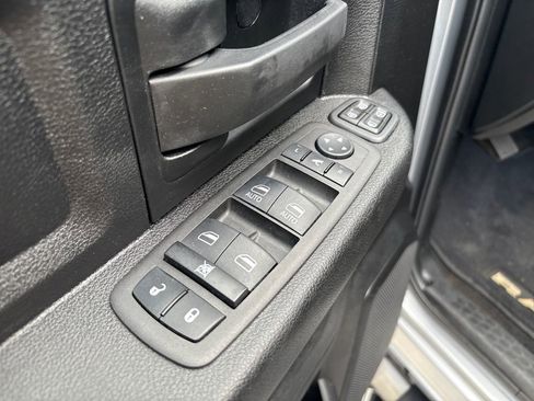 Used 2024 RAM 3500 Tradesman w/ Towing Technology Group AWD/4WD image 15
