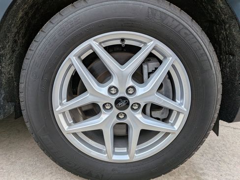 Certified 2024 Ford Edge SEL w/ Convenience Package image 12