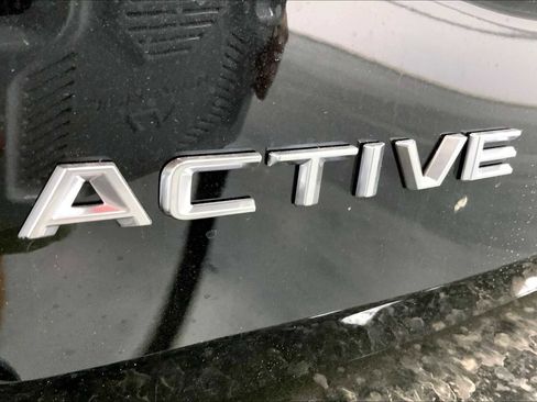 New 2025 Ford Expedition Active image 13