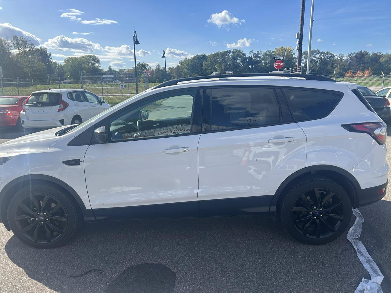 Used 2017 Ford Escape SE w/ Equipment Group 201A AWD/4WD image 8