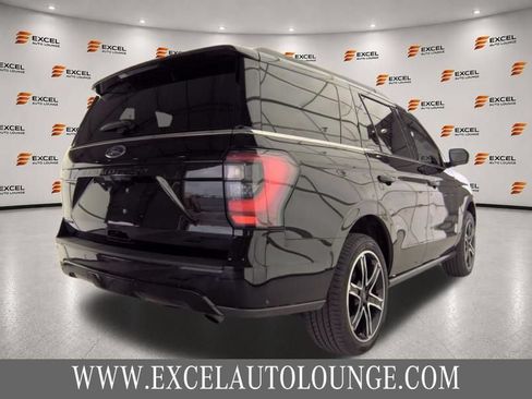 Used 2021 Ford Expedition Limited AWD/4WD image 5