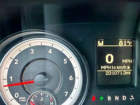 Used 2014 RAM 2500 SLT AWD/4WD image 13