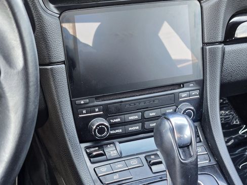 Used 2019 Porsche 911 Carrera T image 28