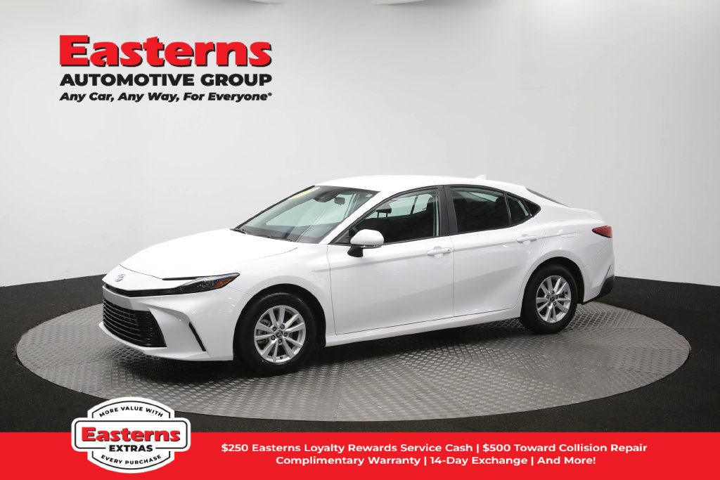 Used 2025 Toyota Camry LE FWD image 56