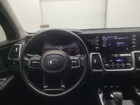 Used 2021 Kia Sorento S w/ Panoramic Sunroof Package FWD image 22