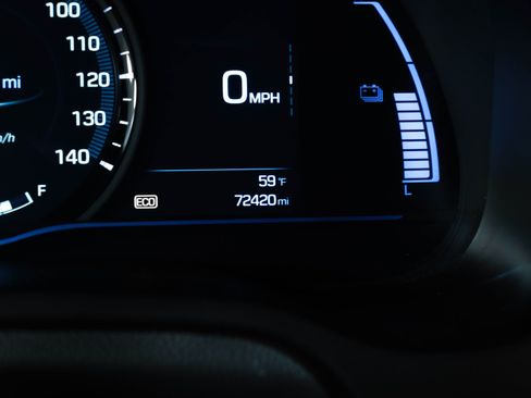 Used 2017 Hyundai Ioniq Limited image 25