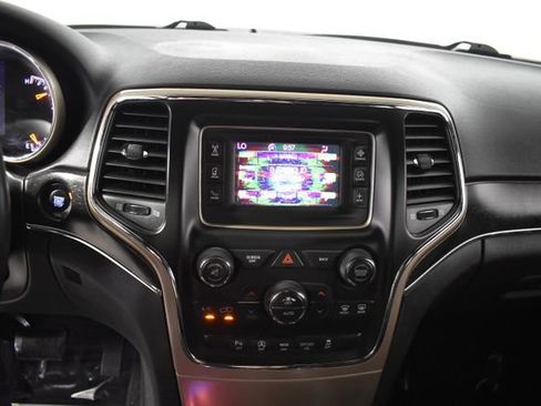 Used 2017 Jeep Grand Cherokee Limited RWD image 18