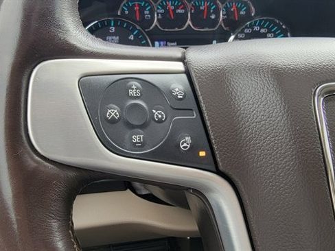 Used 2017 GMC Yukon SLT w/ Open Road Package image 25