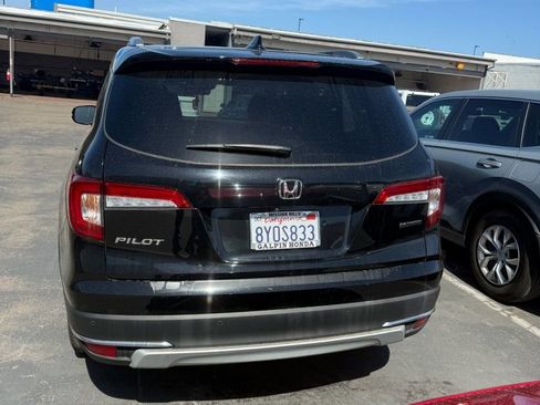 Used 2022 Honda Pilot Touring image 5