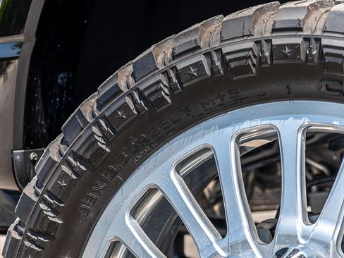 Used 2023 Ford F450 Platinum image 21