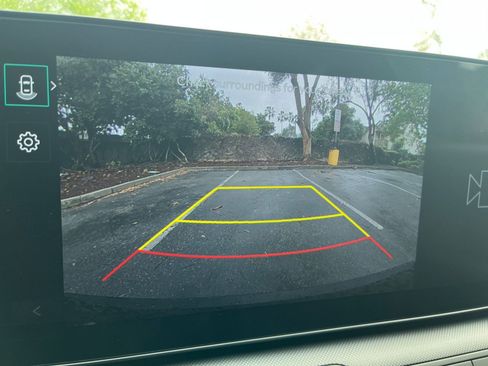 Used 2025 Kia K4 LXS image 22