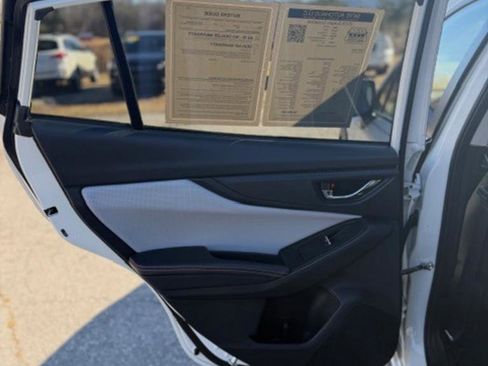 Used 2019 Subaru Crosstrek 2.0i Limited w/ Moonroof Package image 17