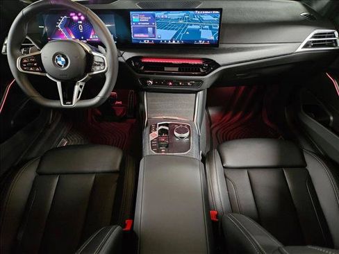 Used 2026 BMW 330i Sedan w/ M Sport Package RWD image 15