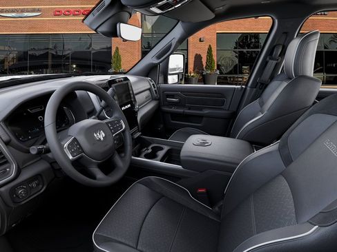 New 2026 RAM 2500 Laramie AWD/4WD image 22