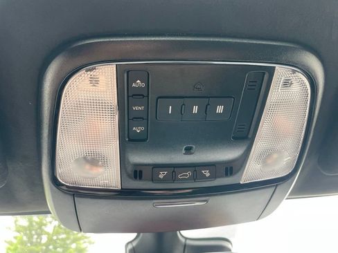 Used 2025 Dodge Durango R/T AWD/4WD image 20