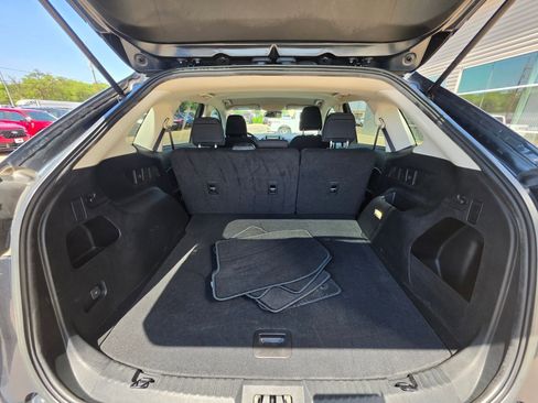 Used 2022 Ford Edge SE AWD/4WD image 16