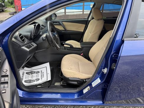 Used 2012 MAZDA MAZDA3 i Touring FWD image 12