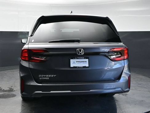 Certified 2025 Honda Odyssey EX-L image 6