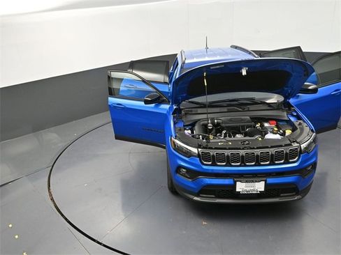 New 2026 Jeep Compass Latitude image 26
