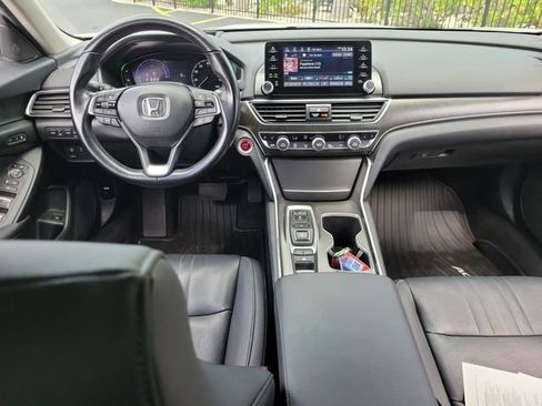 Used 2021 Honda Accord Touring image 16