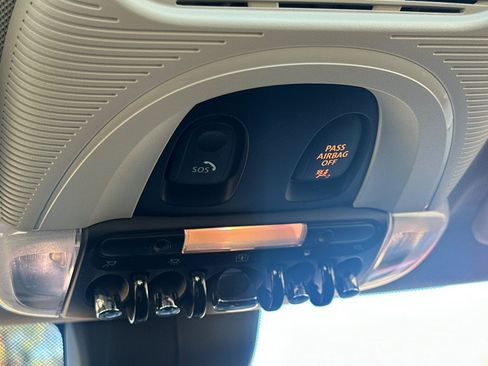 Used 2019 MINI Cooper S FWD image 19