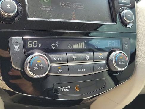 Certified 2022 Nissan Rogue Sport SL image 29