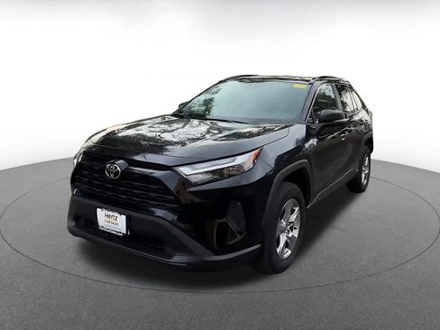 Used 2025 Toyota RAV4 XLE w/ Weather Package image 6