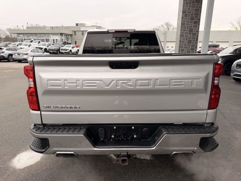 Used 2019 Chevrolet Silverado 1500 LT w/ All-Star Edition AWD/4WD image 4