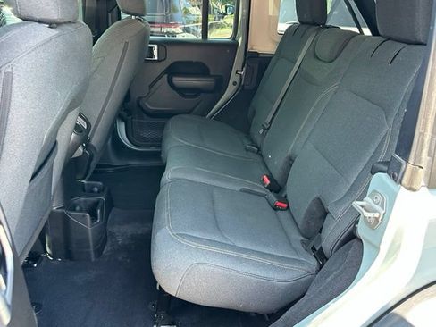 Used 2024 Jeep Wrangler Unlimited Sport AWD/4WD image 26