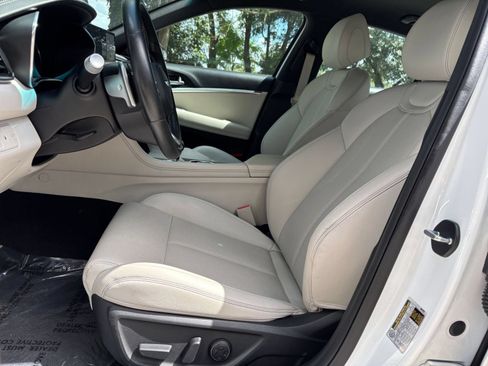 Used 2025 Genesis G70 2.5T AWD/4WD image 26