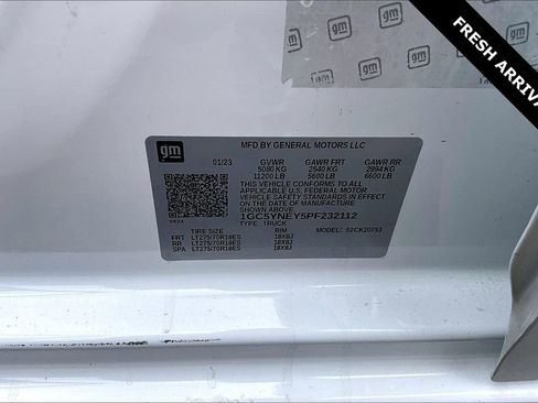 Used 2023 Chevrolet Silverado 2500 LT w/ Convenience Package image 19