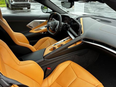 Used 2026 Chevrolet Corvette Stingray Preferred Cpe w/ Z51 Performance Package RWD image 28