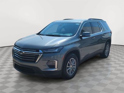 Used 2023 Chevrolet Traverse LT